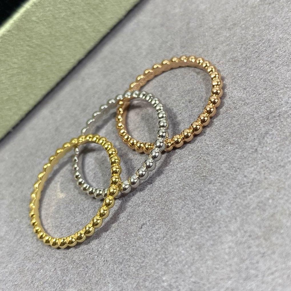 18K Perl̩e Pearls Of Gold Ring