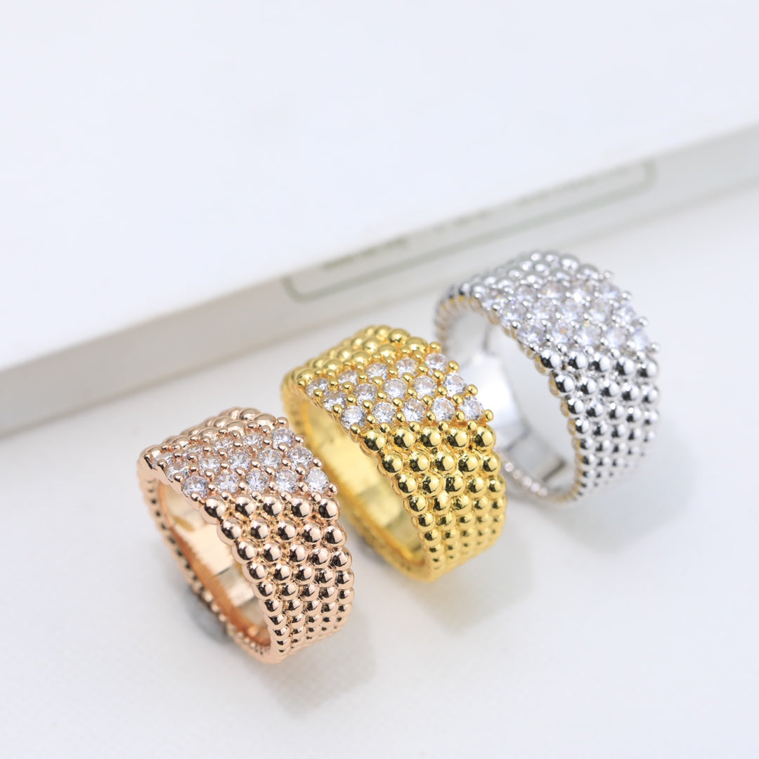 18K Perl̩e Diamonds Five Rows Ring