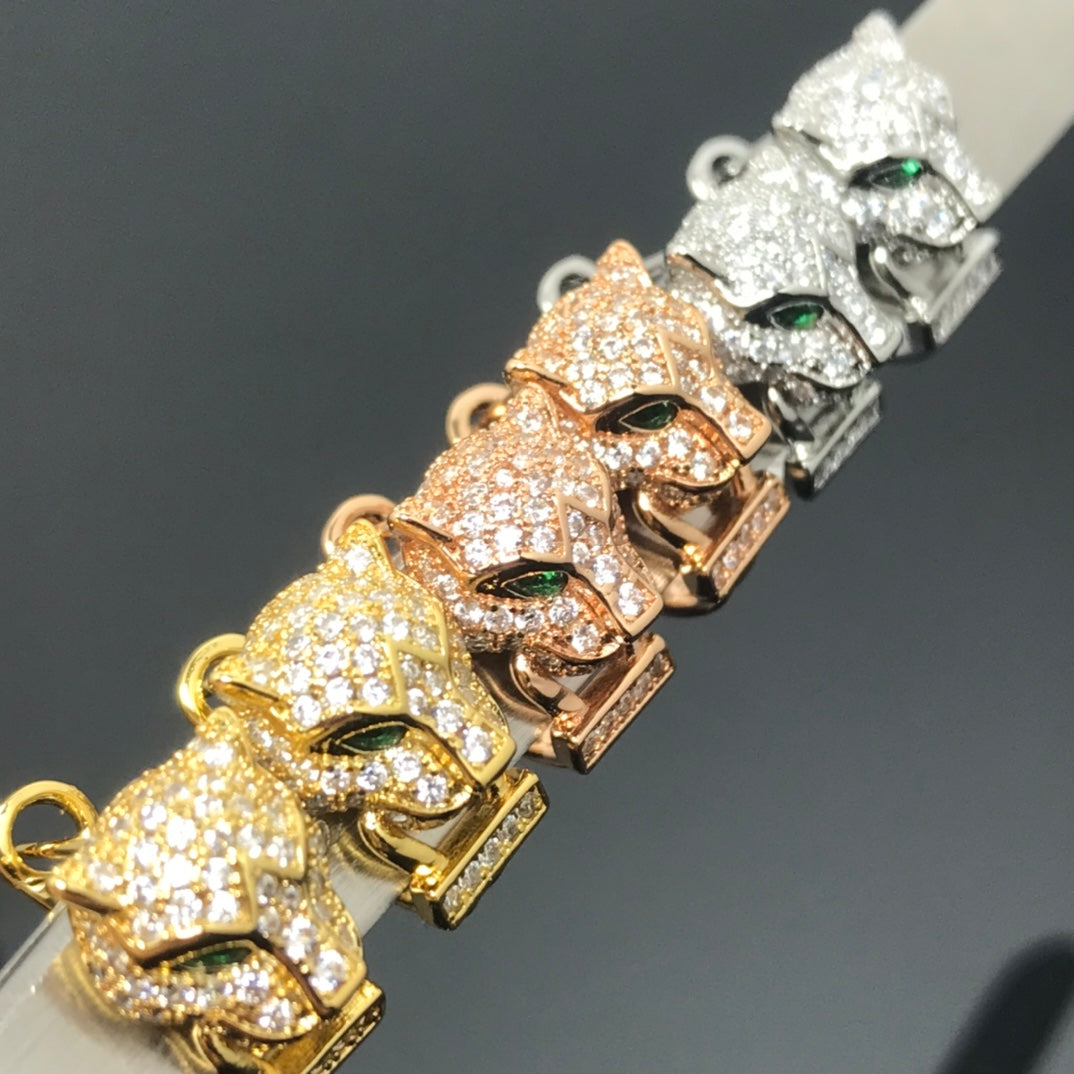 18K Panth̬re De Diamond Earrings