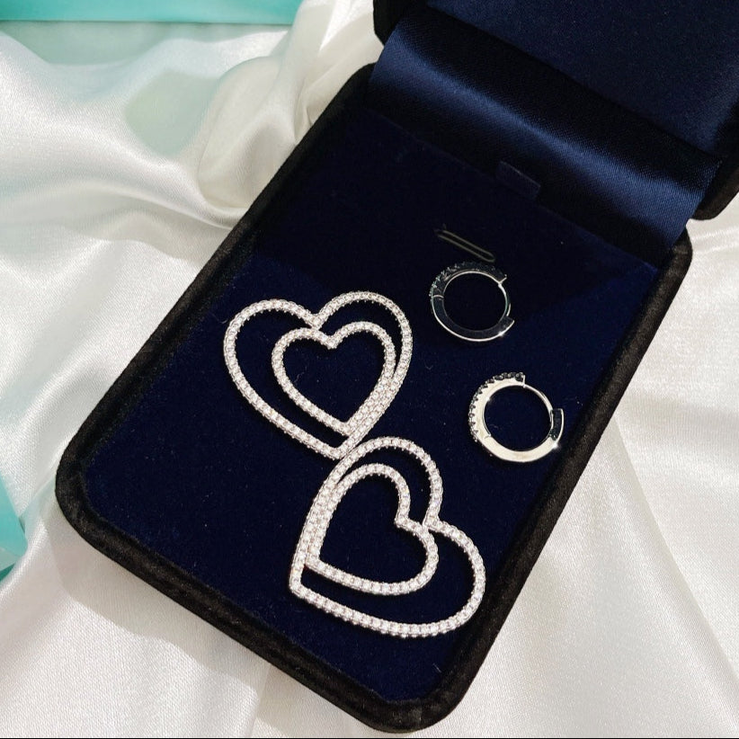 18K T Double Heart Diamond Earrings