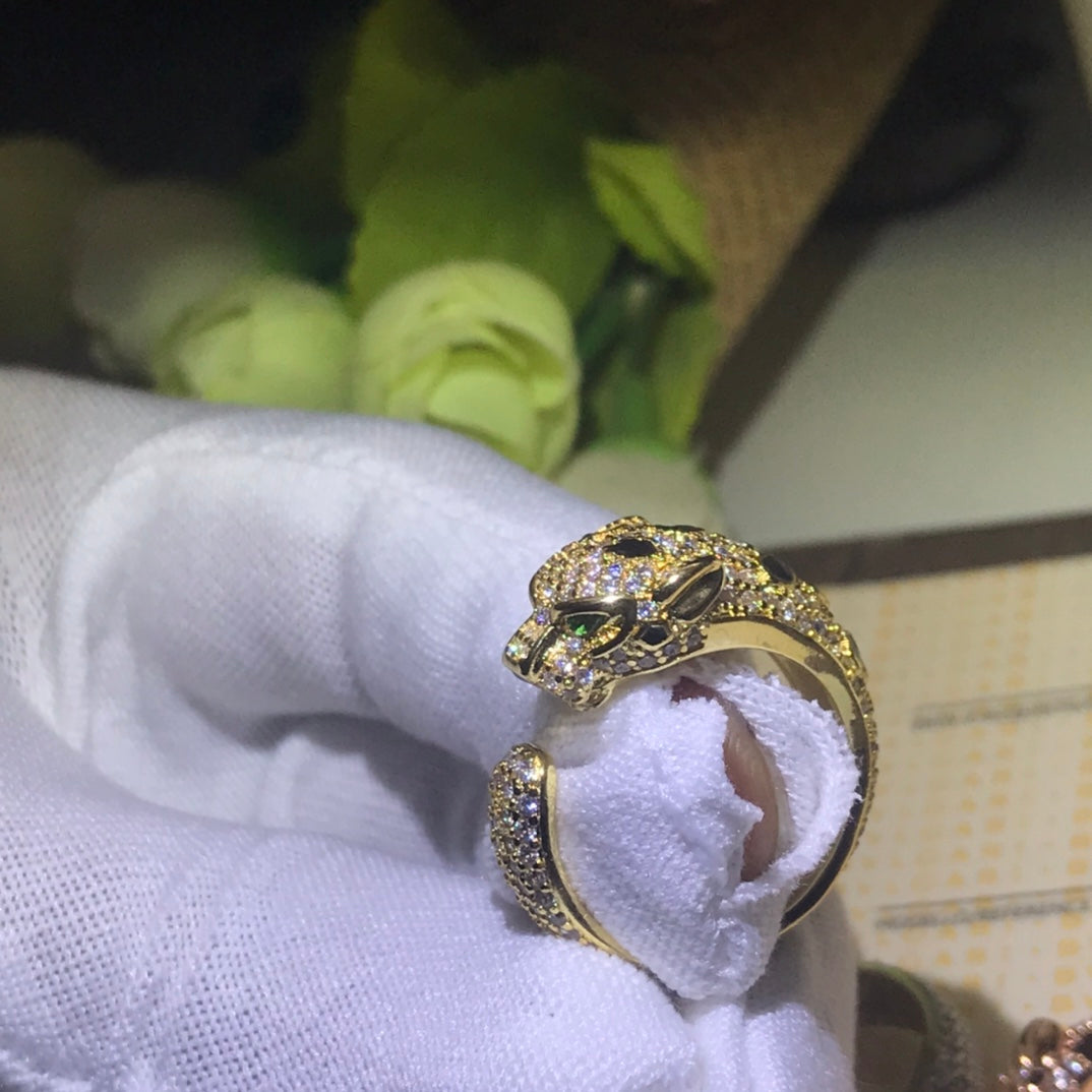 18K Panth̬re De Diamond Ring