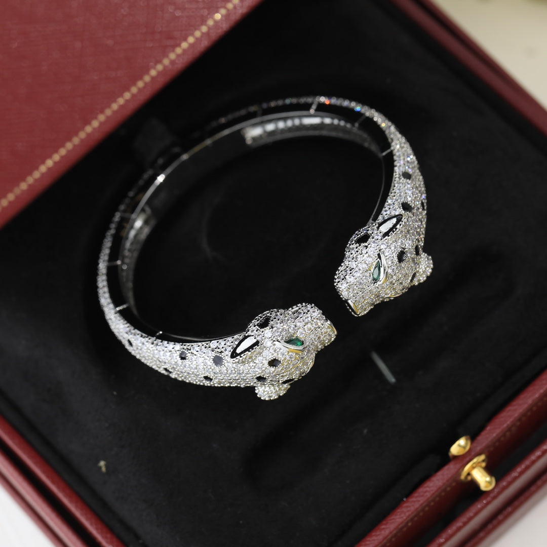 18K Panth̬re De Diamond Bracelet