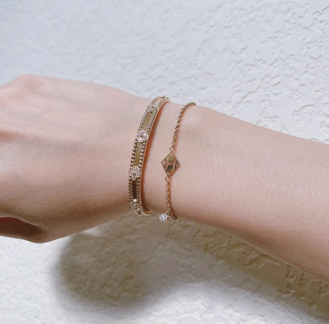 18K Perl̩e Sweet Clovers Small Bracelet