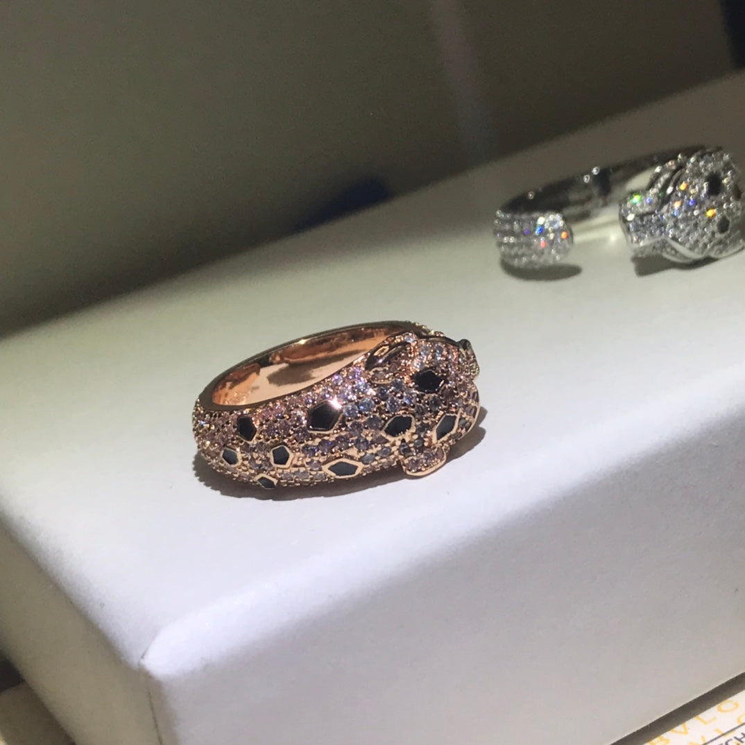 18K Panth̬re De Diamond Ring