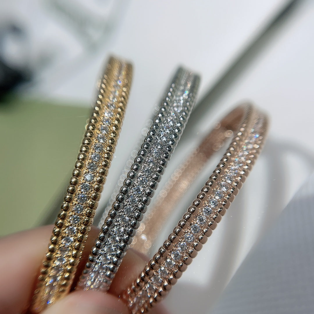 18K Perl̩e Diamonds One Row Bracelet