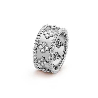 18K Perl̩e Clovers Ring