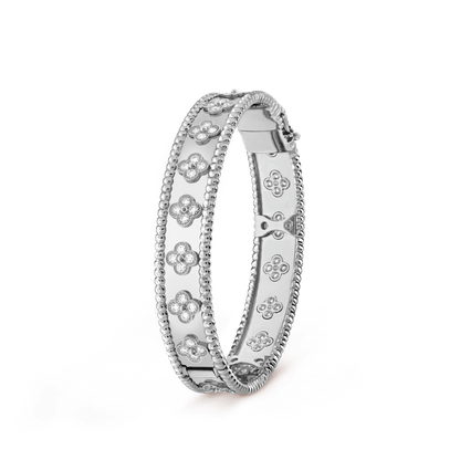 18K White Gold Perl̩e Clovers Bracelet
