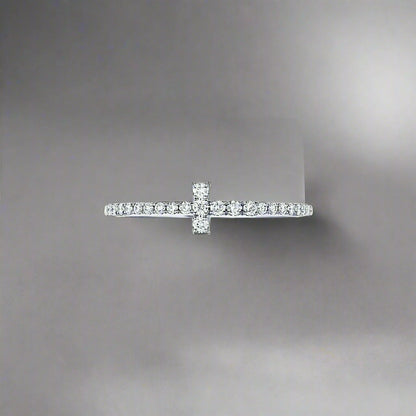 18K T Diamond Wire Ring