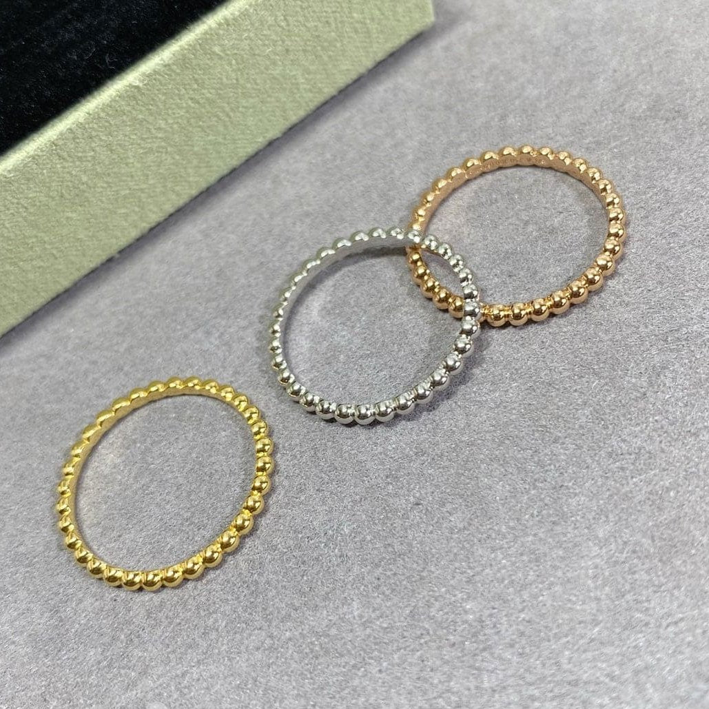 18K Perl̩e Pearls Of Gold Ring