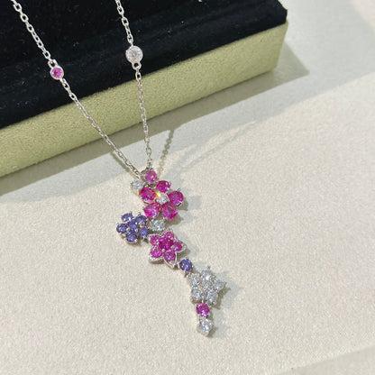 18K Folie Des Pr̩s Pendant Necklace