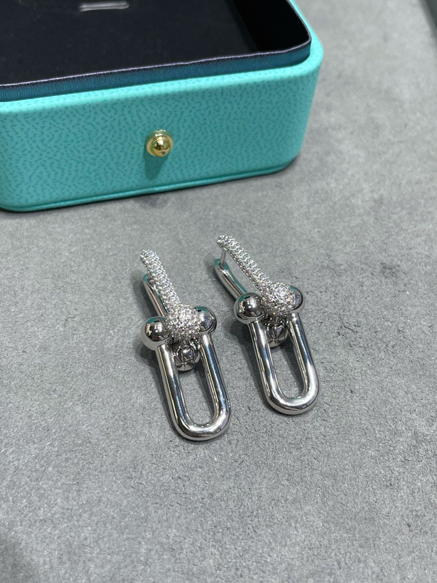 18K T HardWear Large Link Diamonds Earrings