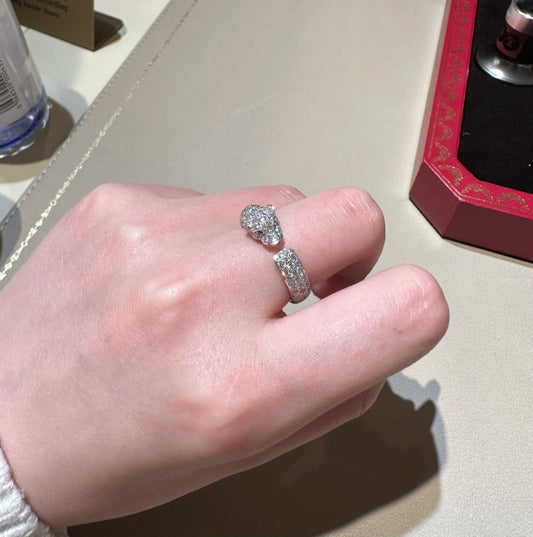 18K Panth̬re De Diamond Ring